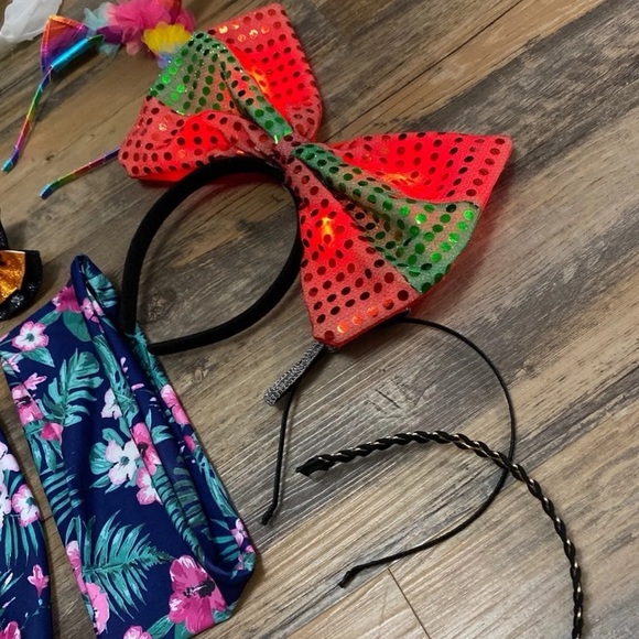 Girl's Large Hair Accessory Bundle! - Picture 9 of 9